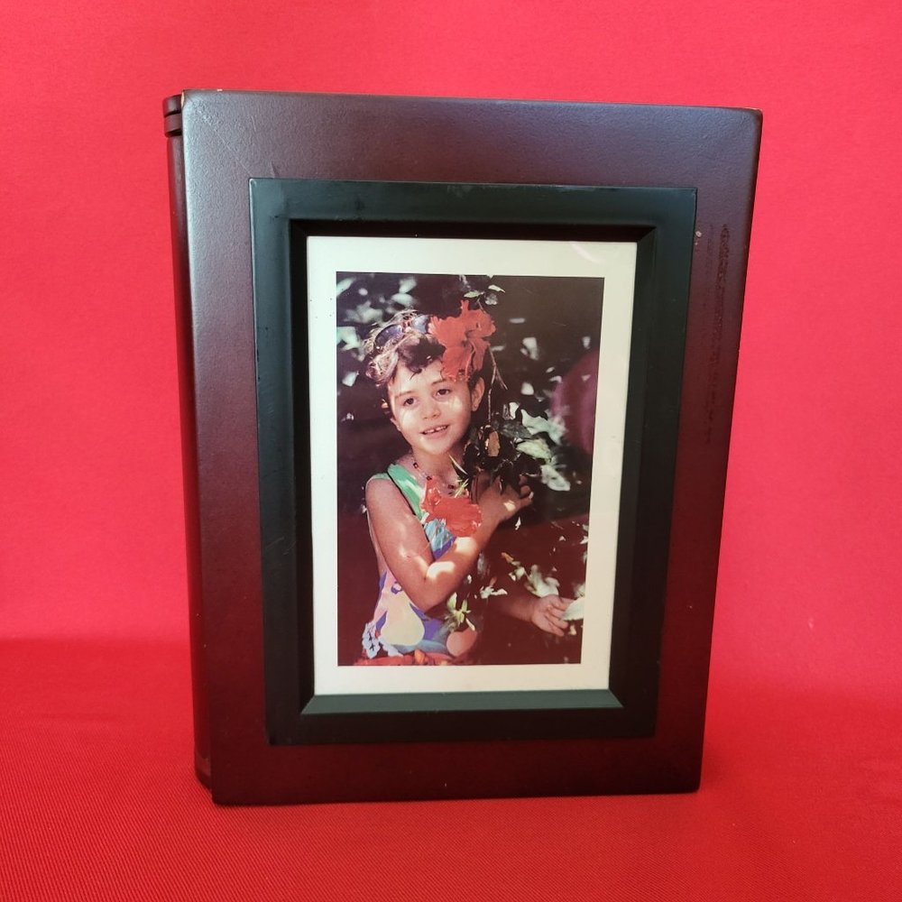 200 Photo Wooden Book Album with Front Picture Pocket